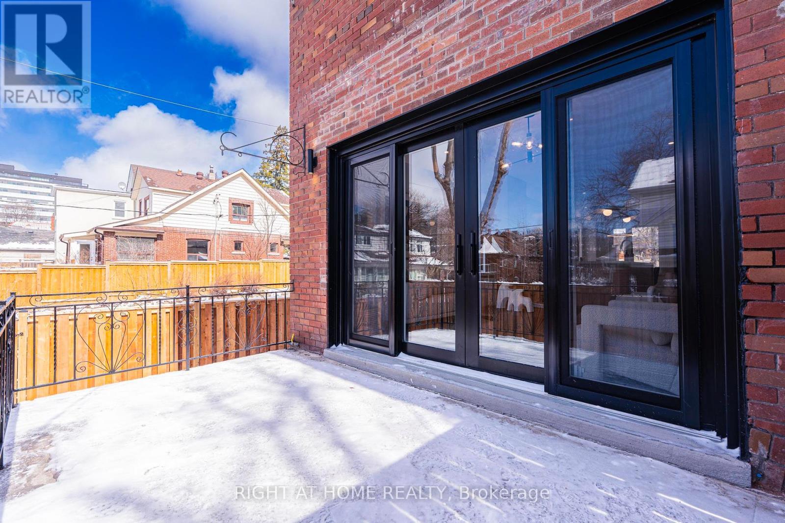 138 Winona Drive, Toronto, Ontario  M6G 3S7 - Photo 31 - C12898116