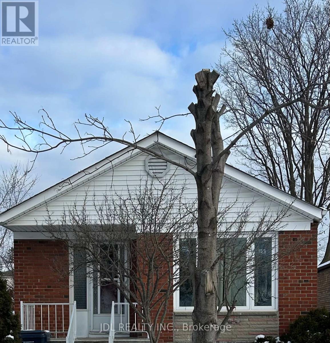 BASEMENT - 8 HIGHWOOD AVE AVENUE, toronto (wexford-maryvale), Ontario