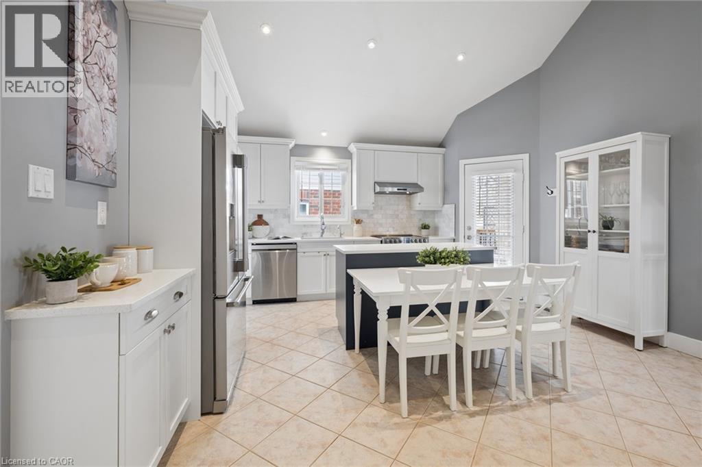 636 Fern Road, Waterloo, Ontario  N2V 2P8 - Photo 11 - 40811682