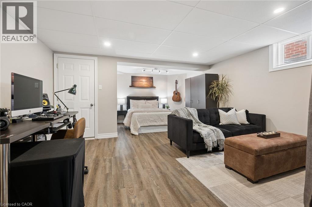 636 Fern Road, Waterloo, Ontario  N2V 2P8 - Photo 29 - 40811682