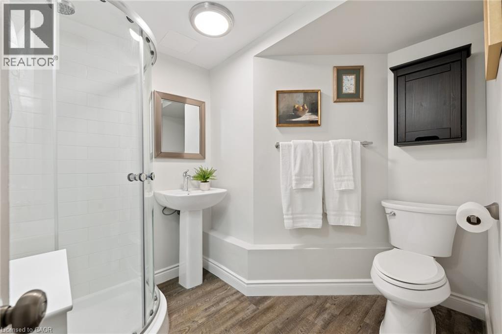 636 Fern Road, Waterloo, Ontario  N2V 2P8 - Photo 33 - 40811682