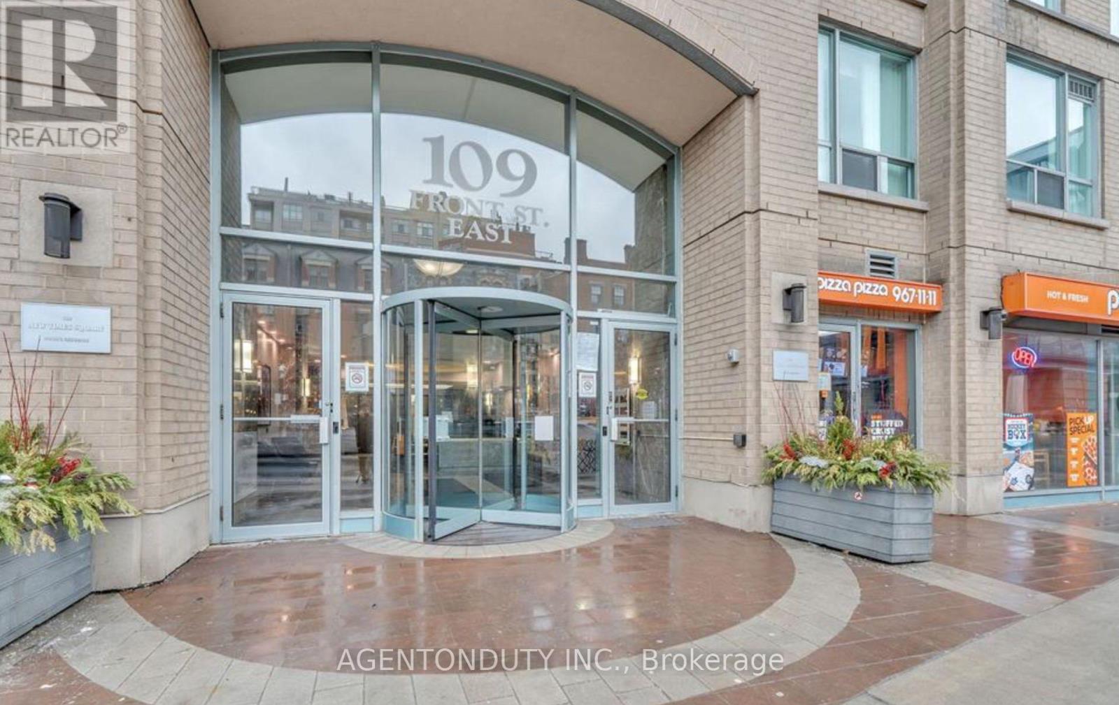 930 - 109 FRONT STREET E, toronto (waterfront communities), Ontario
