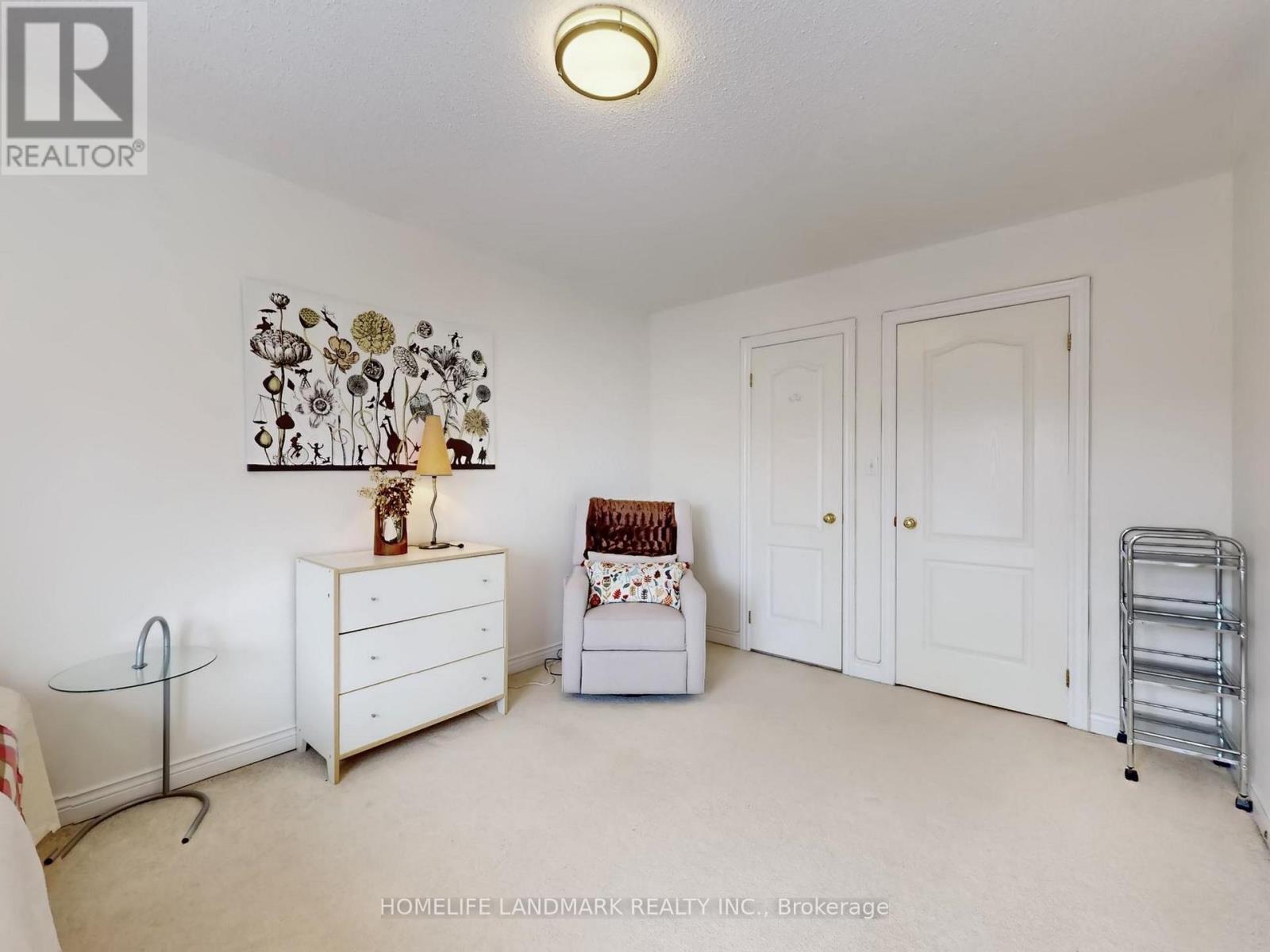 156 Pressed Brick Drive, Brampton, Ontario  L6V 4K6 - Photo 18 - W12898102