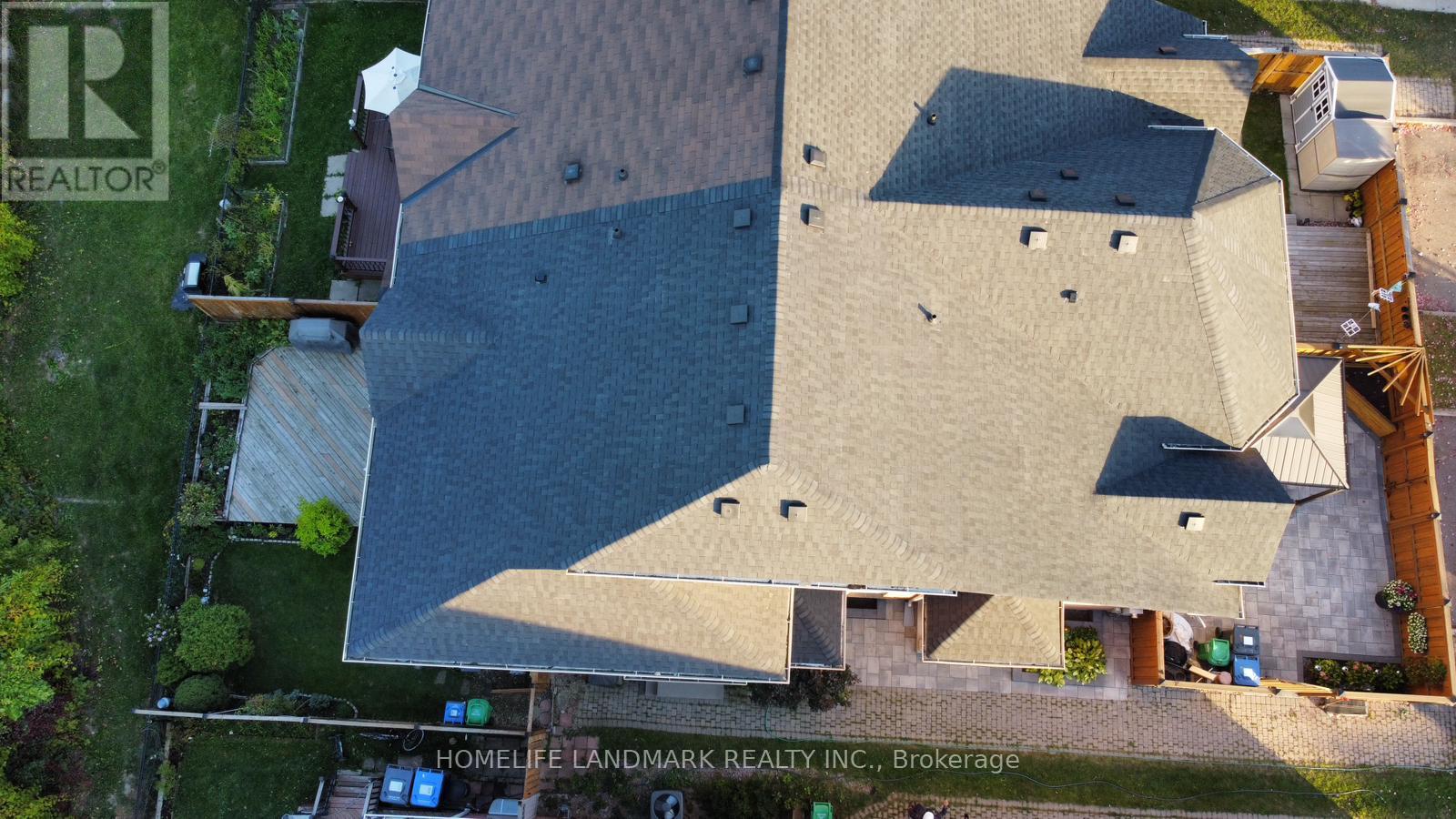 156 Pressed Brick Drive, Brampton, Ontario  L6V 4K6 - Photo 45 - W12898102