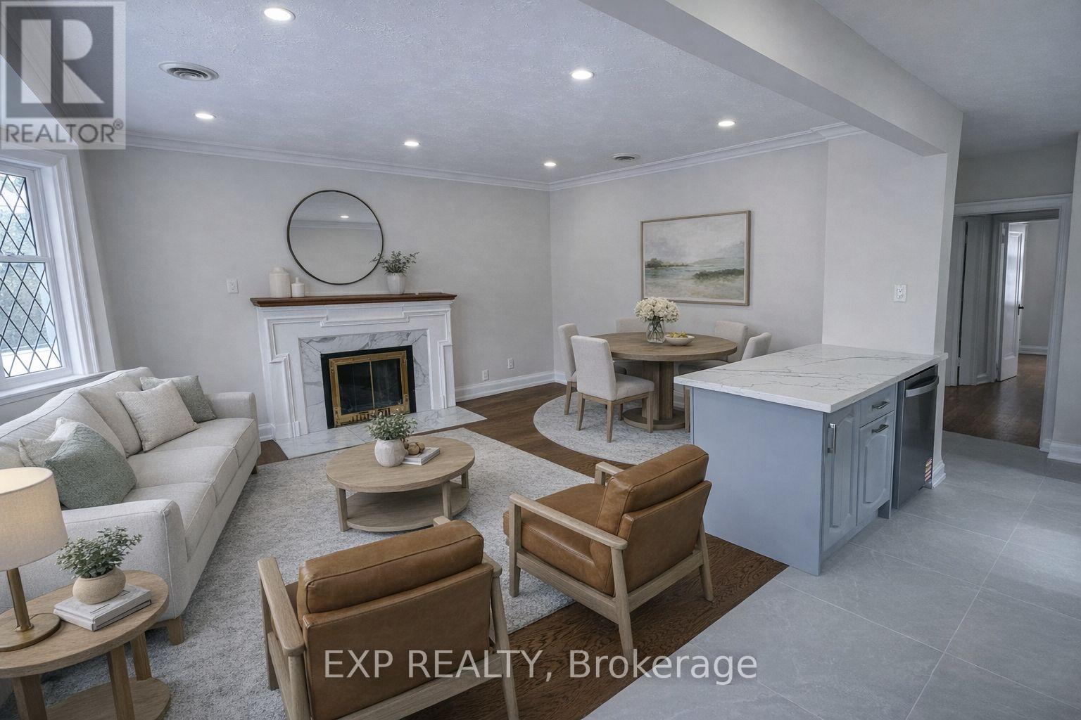 11 Fairside Avenue, Toronto, Ontario  M4C 3G8 - Photo 3 - E12898114