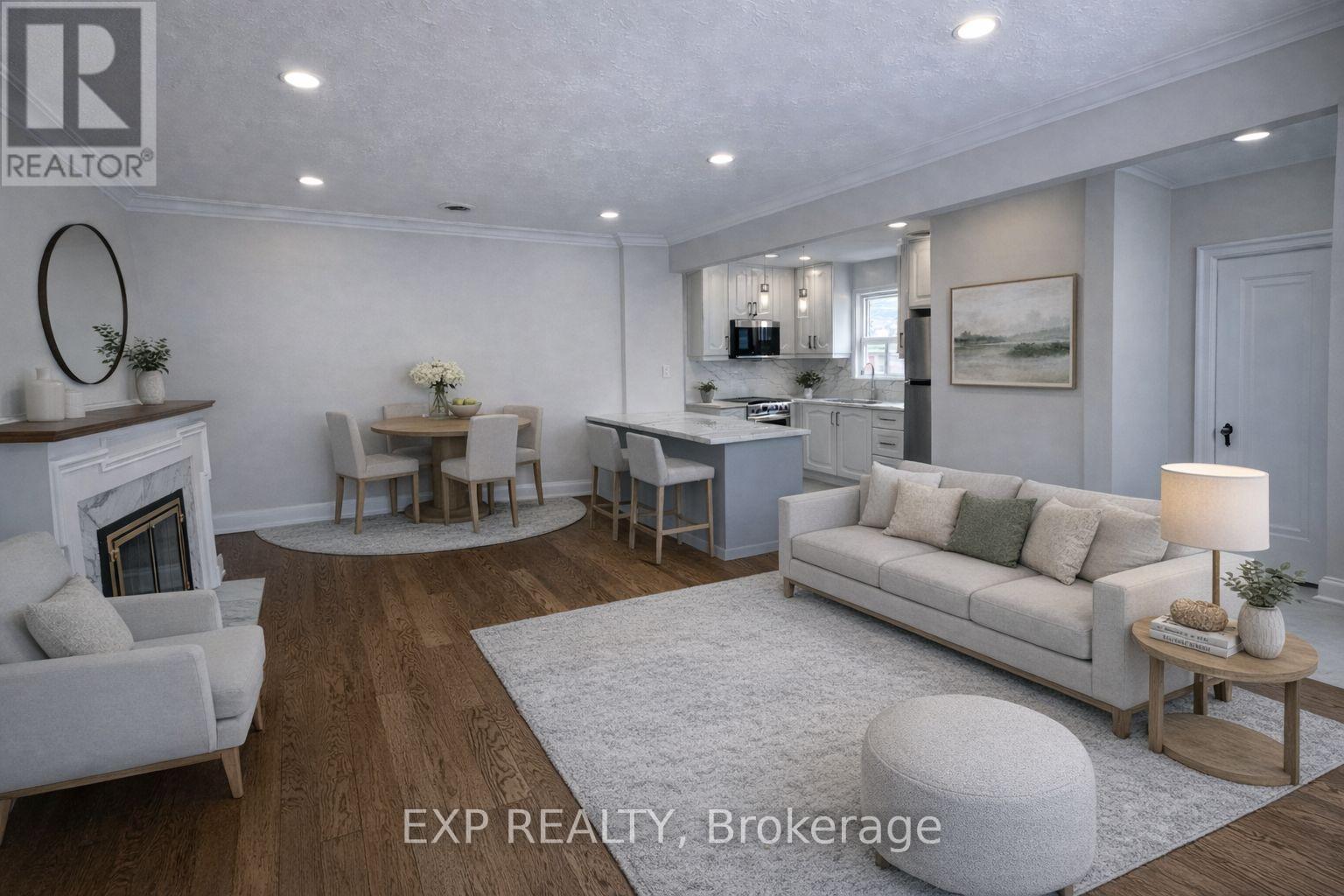 11 Fairside Avenue, Toronto, Ontario  M4C 3G8 - Photo 4 - E12898114