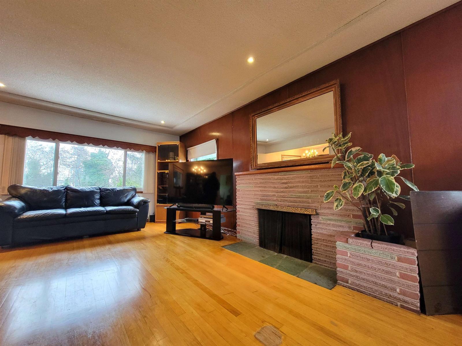 11037 131 Street, Surrey, British Columbia  V3T 3P8 - Photo 6 - R3100993