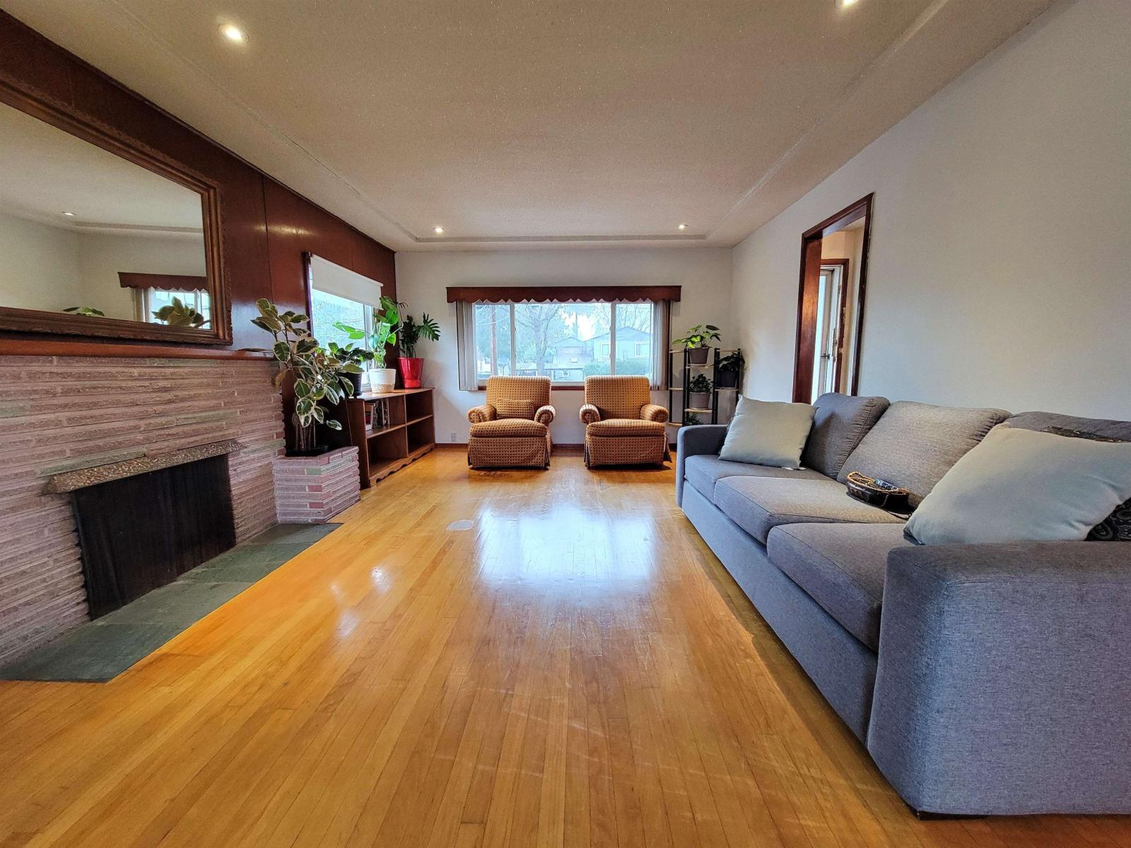 11037 131 Street, Surrey, British Columbia  V3T 3P8 - Photo 4 - R3100993