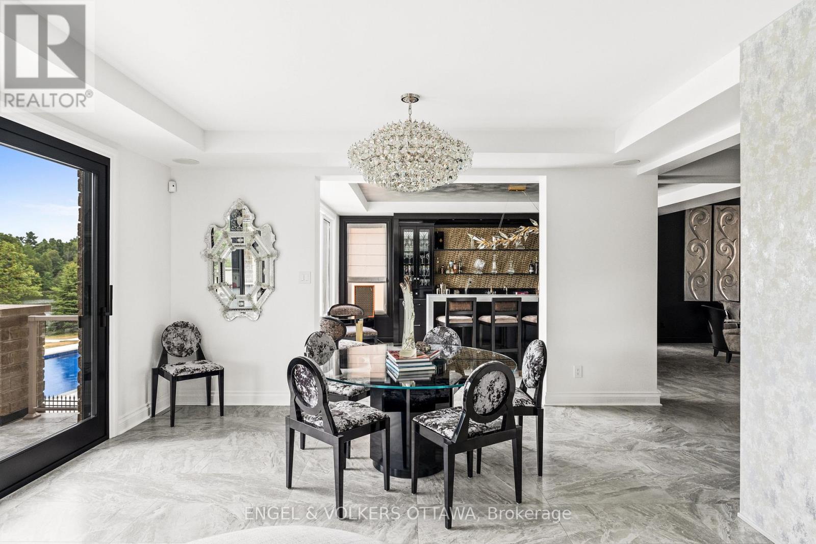 151 Winding Way, Ottawa, Ontario  K2C 3H1 - Photo 22 - X12898132