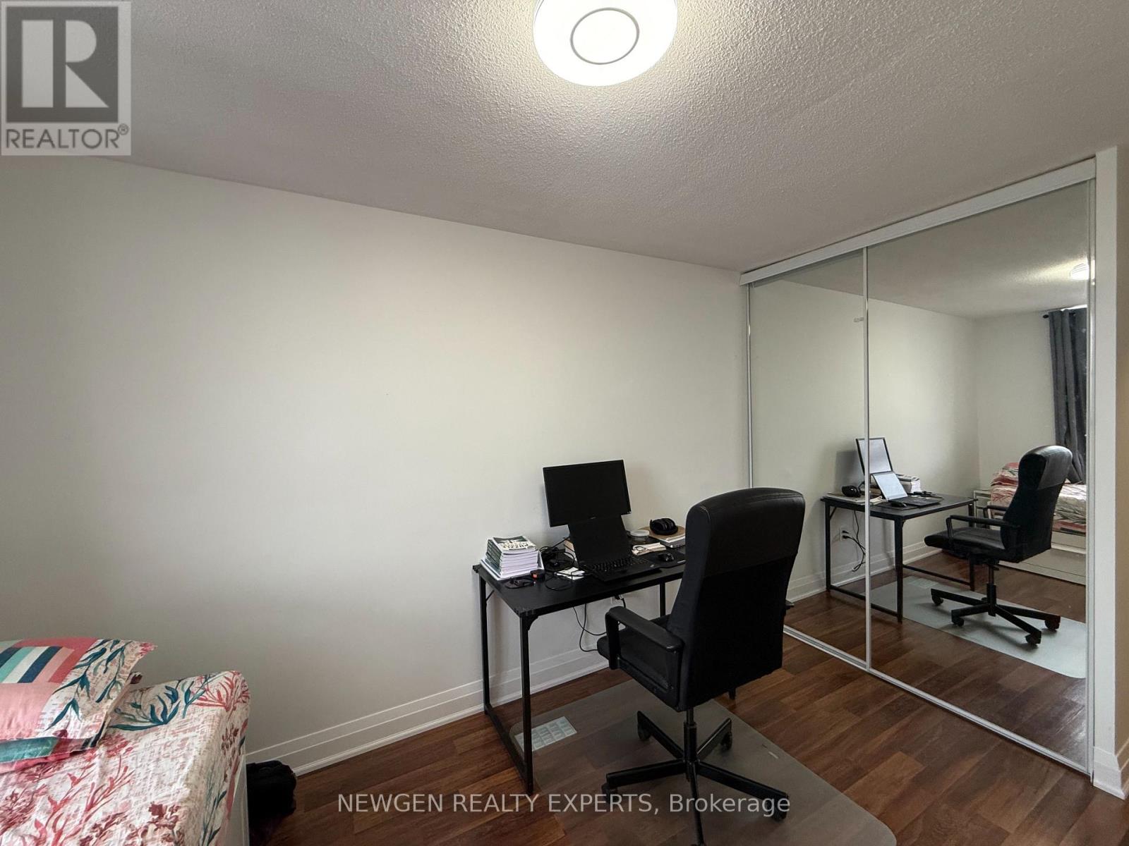 1614 - 260 Seneca Hill Drive, Toronto, Ontario  M2J 4S6 - Photo 17 - C12898126