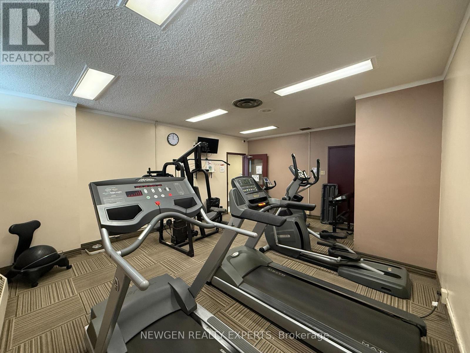 1614 - 260 Seneca Hill Drive, Toronto, Ontario  M2J 4S6 - Photo 21 - C12898126