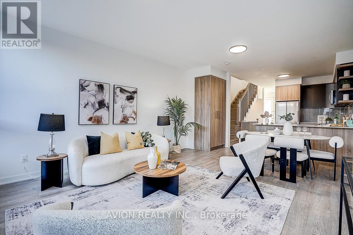 112 Green Gardens Boulevard, Toronto, Ontario  M6A 0E5 - Photo 21 - C12898136