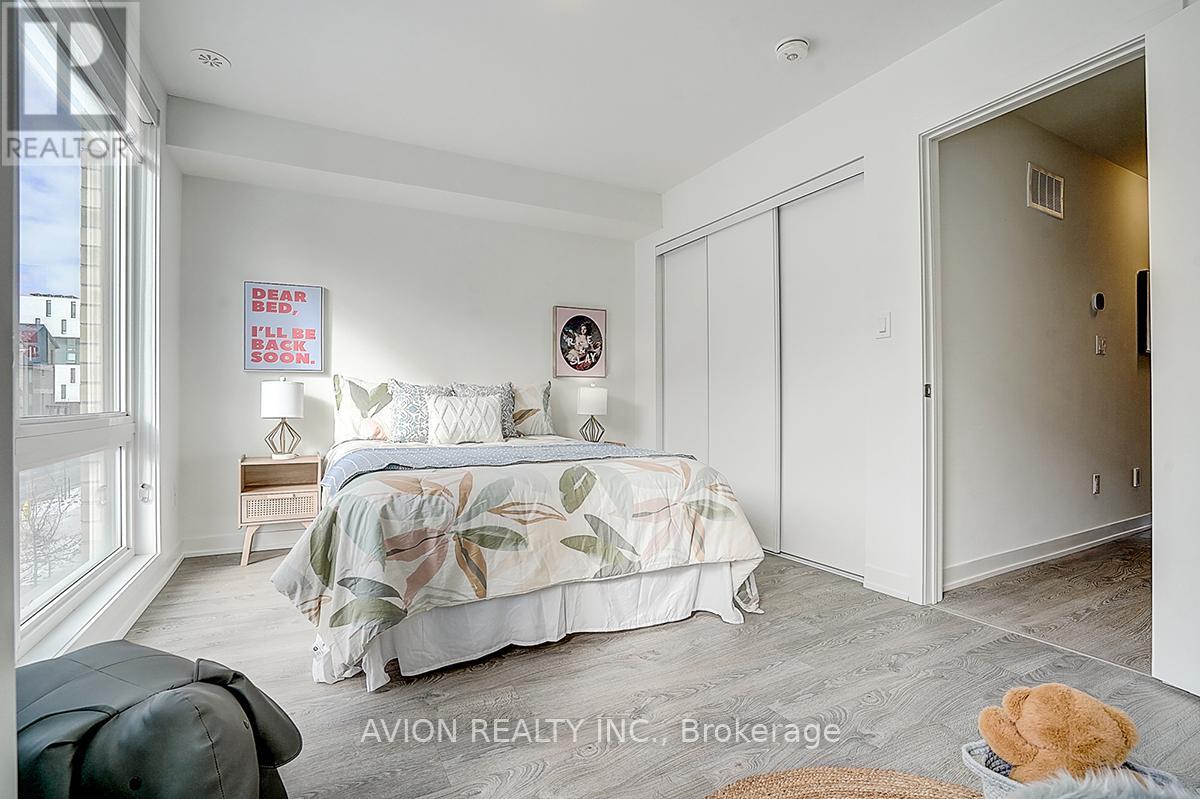 112 Green Gardens Boulevard, Toronto, Ontario  M6A 0E5 - Photo 29 - C12898136