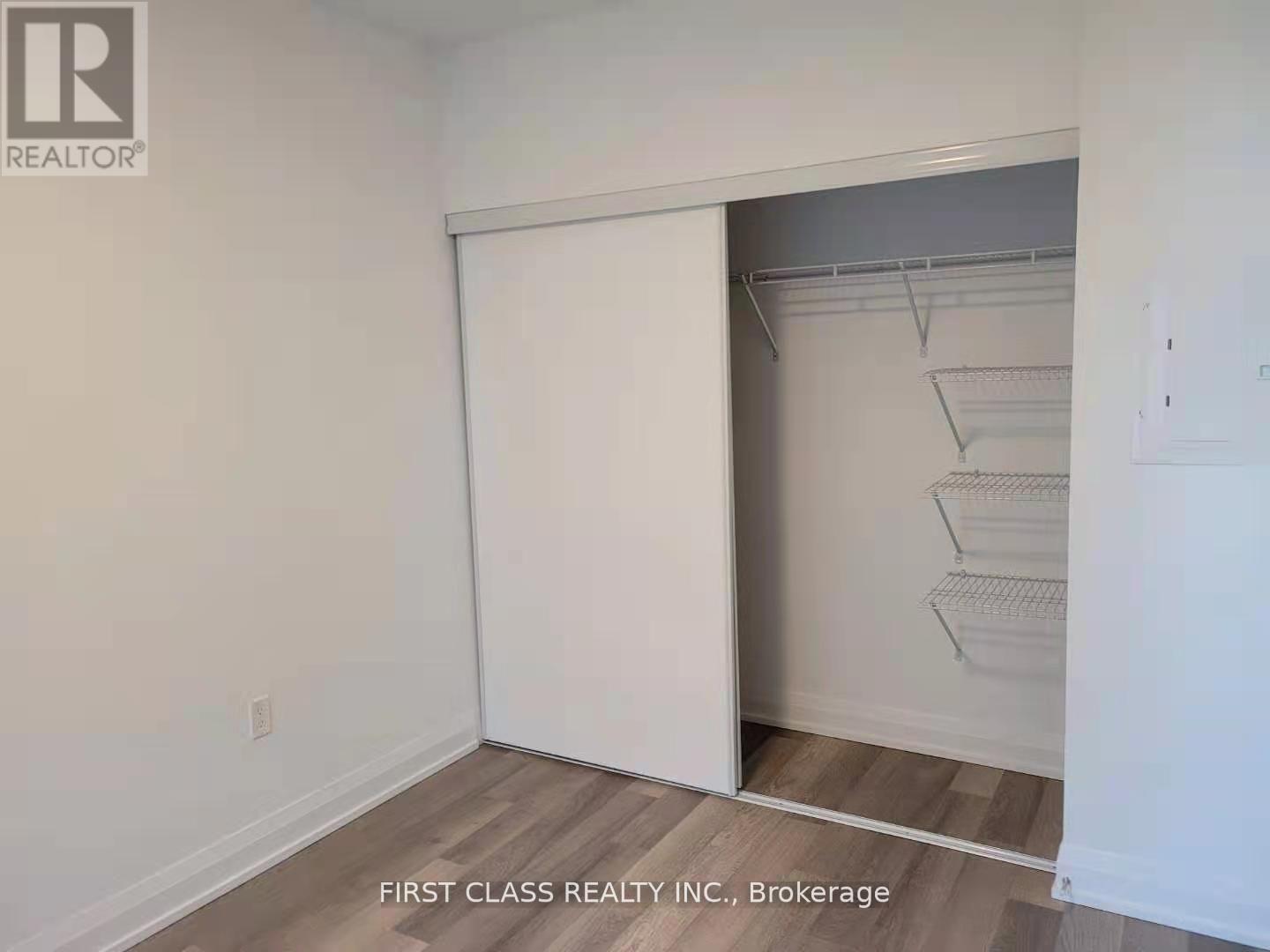 911 - 77 Mutual Street, Toronto, Ontario  M5B 2A9 - Photo 8 - C12898148