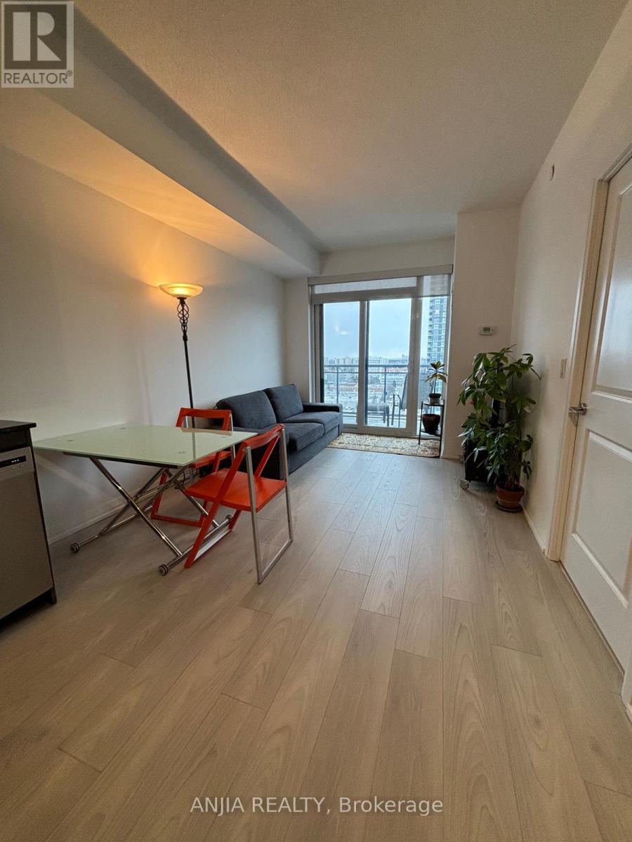 1510 - 50 Ann O'reilly Road, Toronto, Ontario  M2J 0A8 - Photo 4 - C12898162