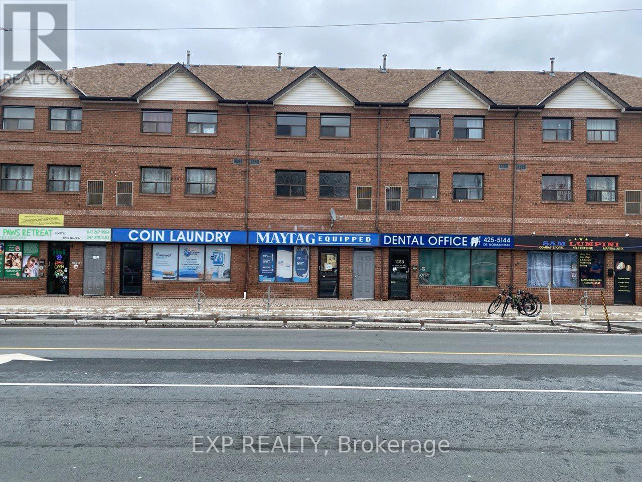 1355 Woodbine Avenue, Toronto, Ontario  M4C 4G4 - Photo 2 - E12898144
