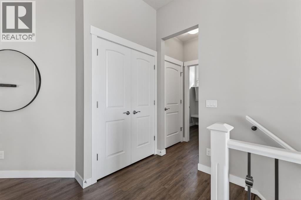 55 Mist Mountain Rise, Okotoks, Alberta  T1S 5R4 - Photo 27 - A2294310