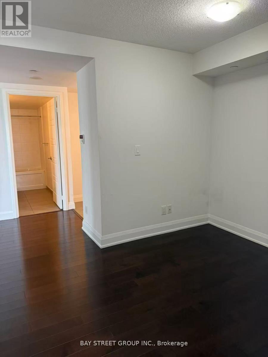 902 - 1 Uptown Drive, Markham, Ontario  L3R 5C1 - Photo 12 - N12898152