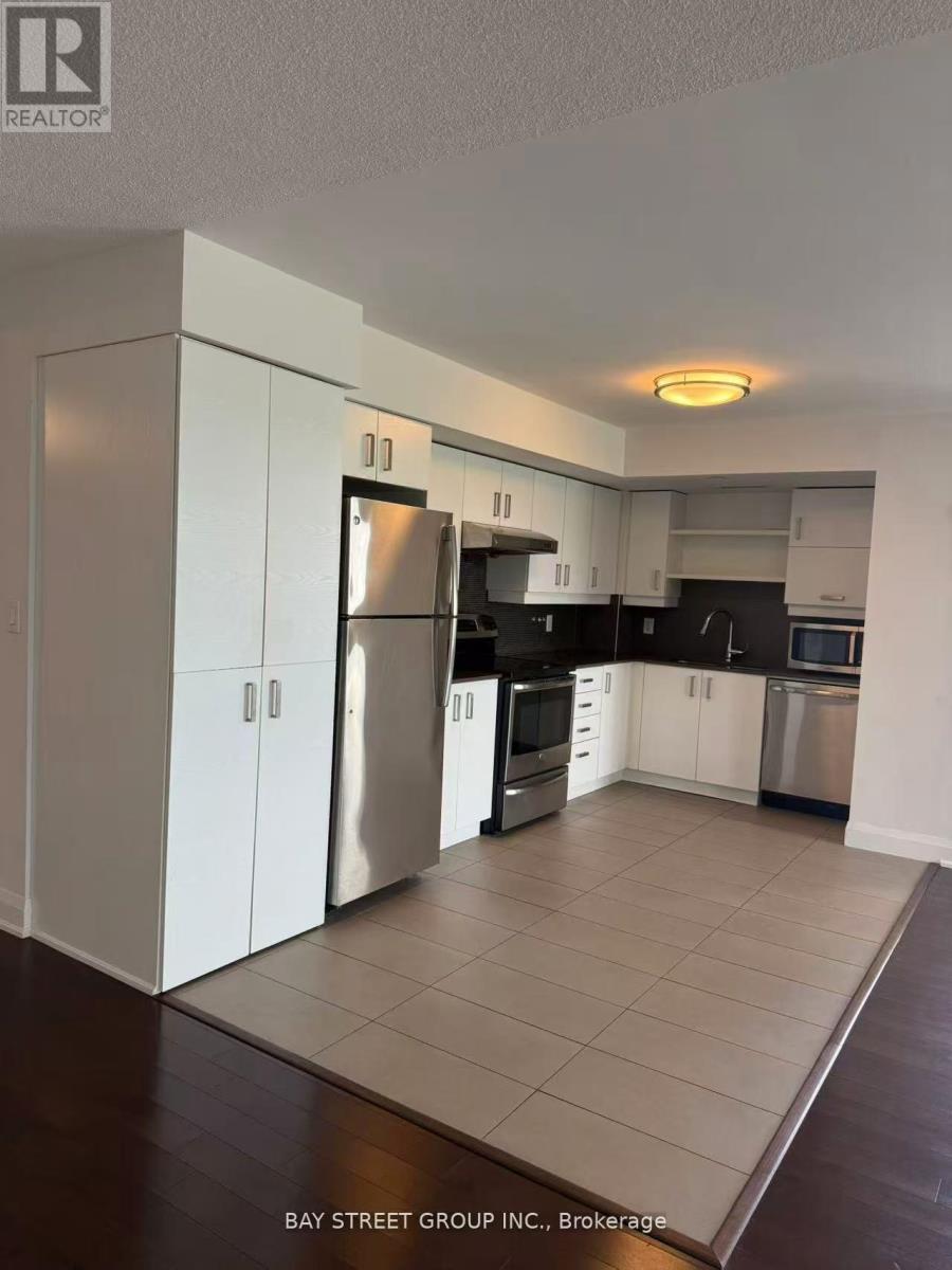 902 - 1 Uptown Drive, Markham, Ontario  L3R 5C1 - Photo 8 - N12898152