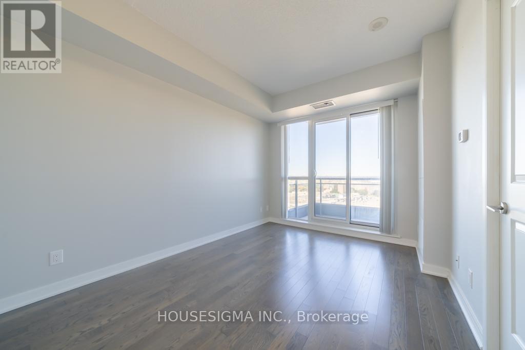 1712 - 9201 Yonge Street, Richmond Hill, Ontario  L4C 6Z2 - Photo 5 - N12898158