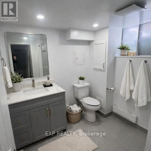 11 Fairside Avenue, Toronto, Ontario  M4C 3G8 - Photo 14 - E12898114