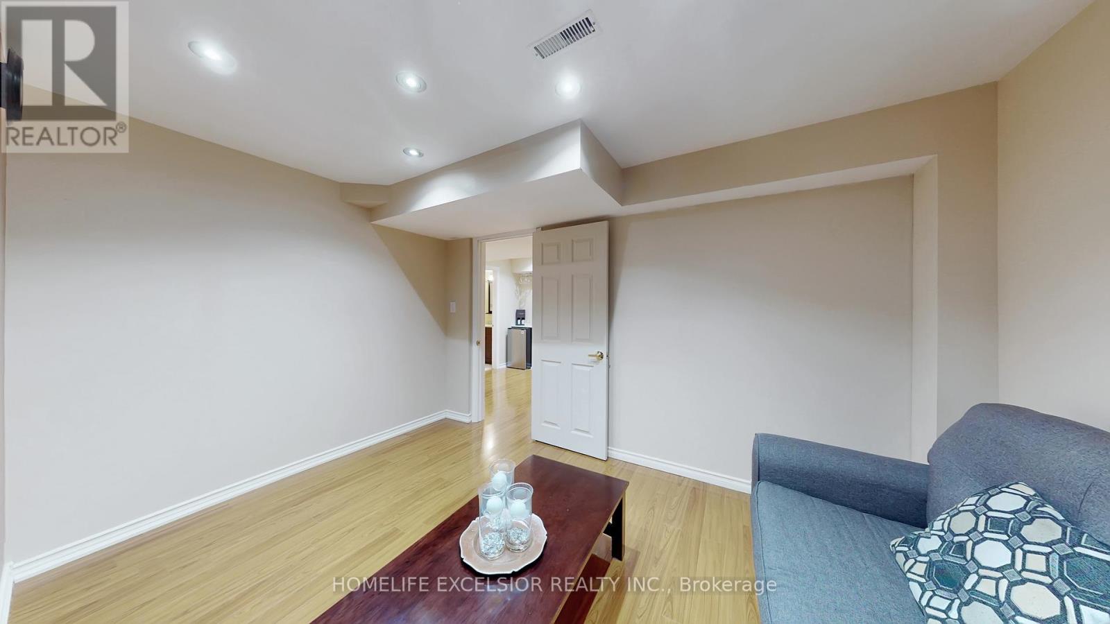 2 Wellsprings Drive, Brampton, Ontario  L6V 4S5 - Photo 38 - W12898120