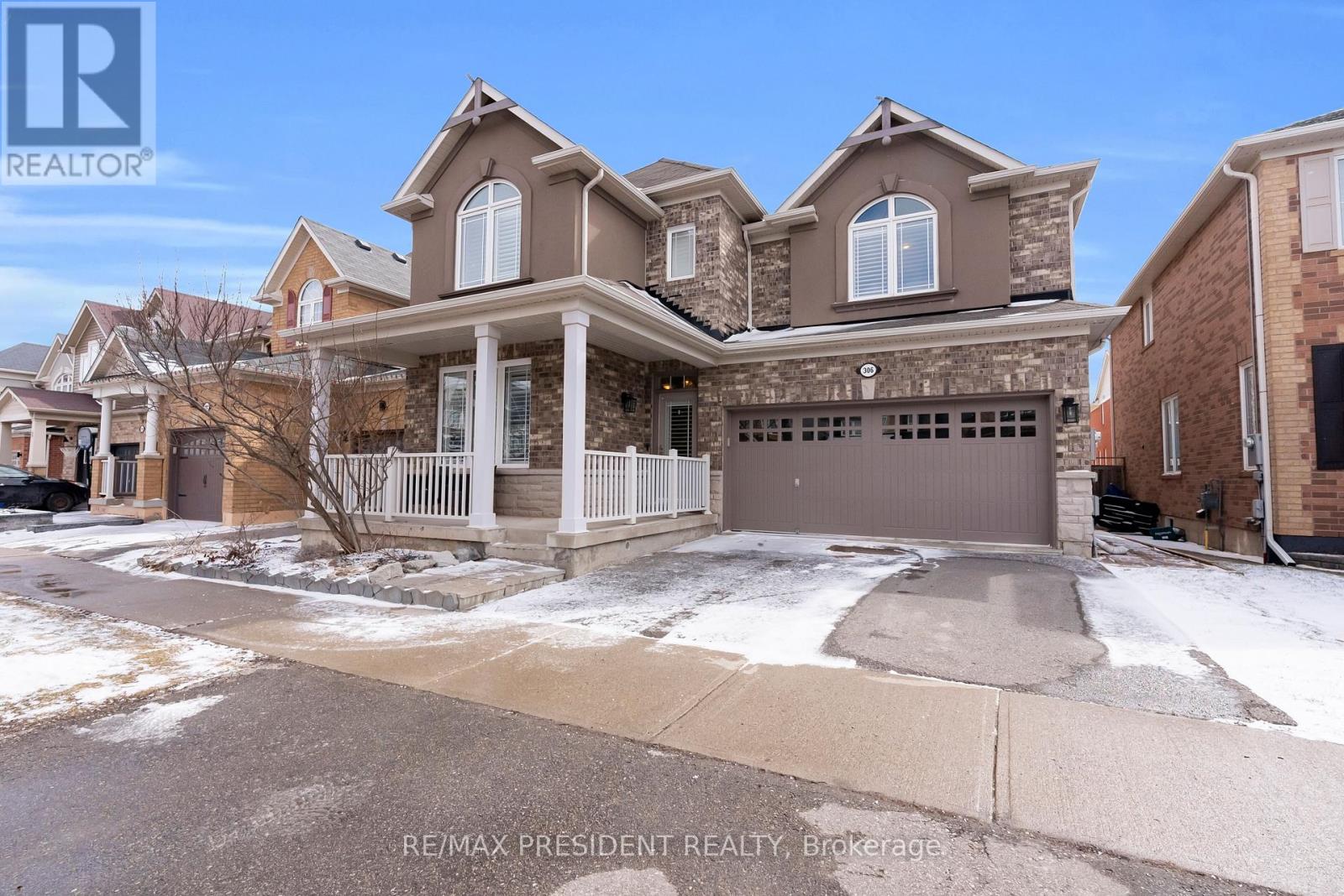 306 Pringle Avenue, Milton, Ontario  L9T 7N2 - Photo 4 - W12898138