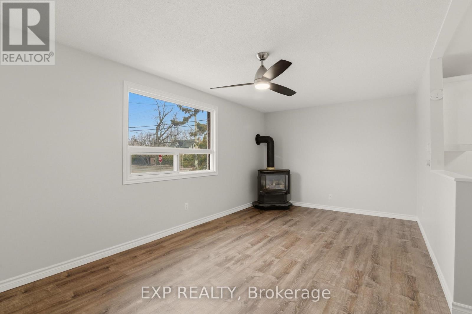 226 Spencleys Lane, Peterborough, Ontario  K9H 1R9 - Photo 13 - X12898130