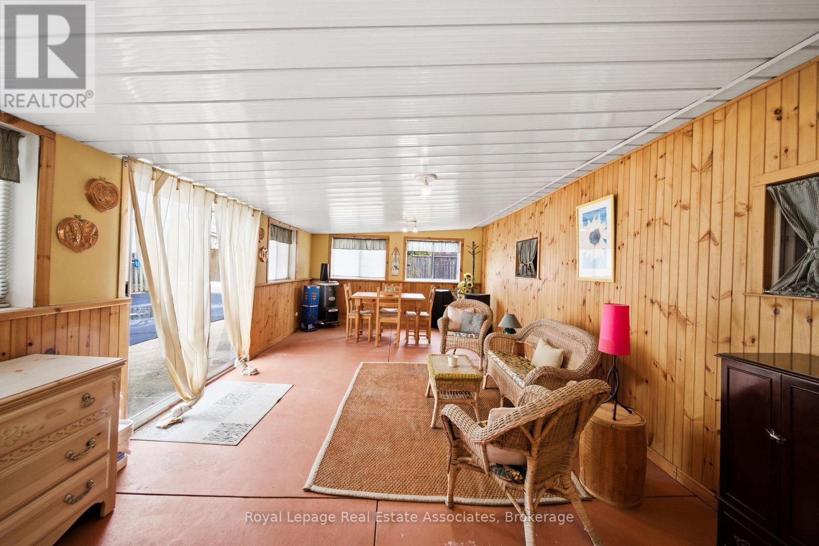 4018 Montcalm Crescent, Niagara Falls, Ontario  L2G 6L8 - Photo 22 - X12898134