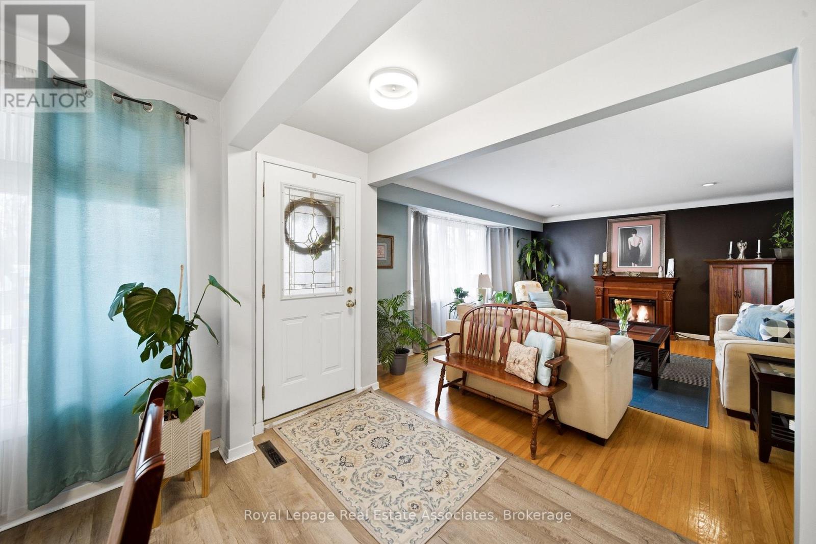 4018 Montcalm Crescent, Niagara Falls, Ontario  L2G 6L8 - Photo 6 - X12898134