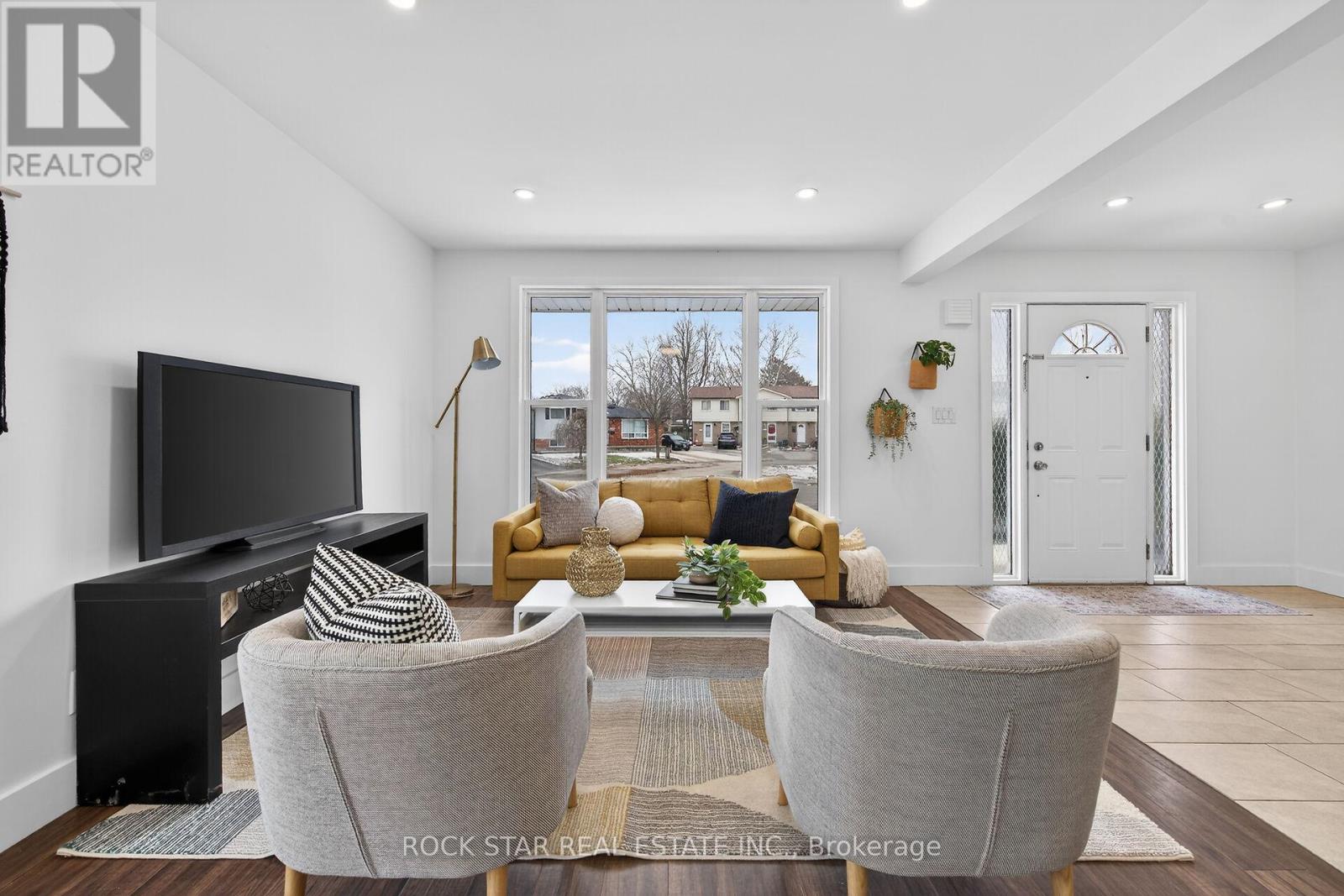 3075 Empire Place, Niagara Falls, Ontario  L2J 3L7 - Photo 16 - X12898154