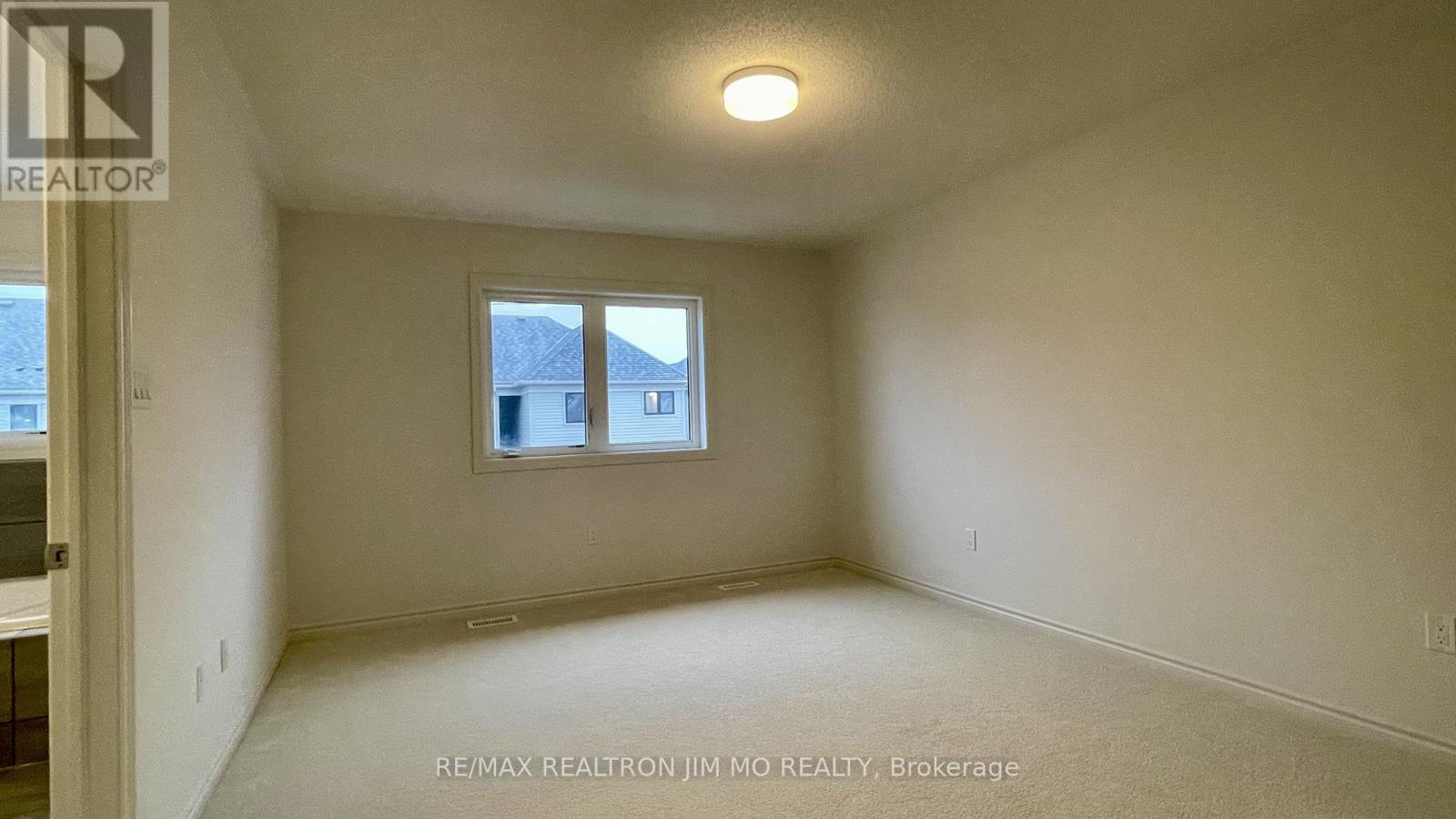 100 Sanderson Drive, Kawartha Lakes, Ontario  K9V 0S8 - Photo 21 - X12898160