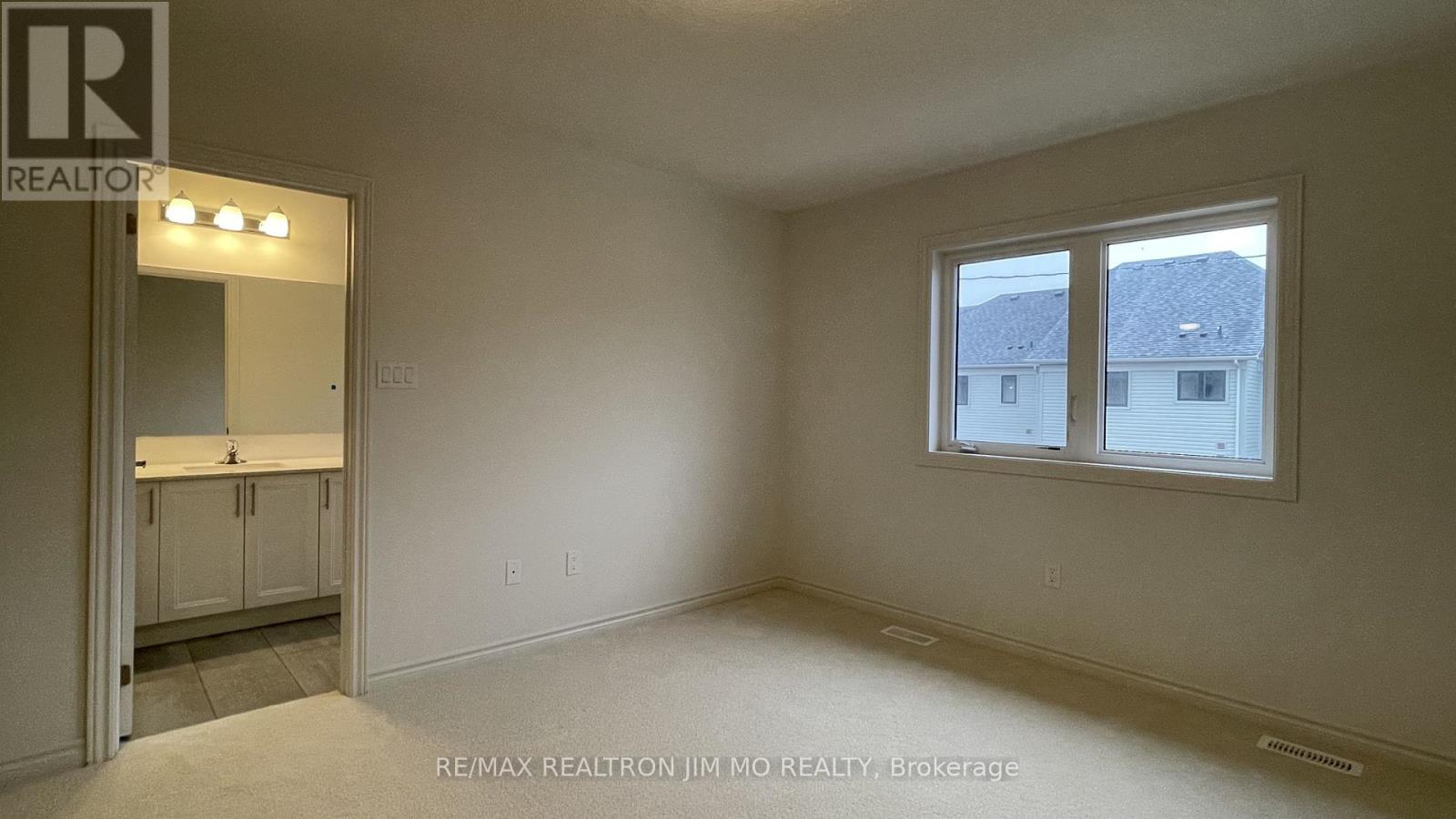 100 Sanderson Drive, Kawartha Lakes, Ontario  K9V 0S8 - Photo 25 - X12898160