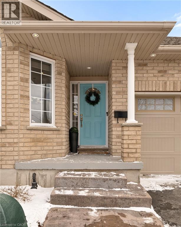 636 Fern Road, Waterloo, Ontario  N2V 2P8 - Photo 3 - 40811682