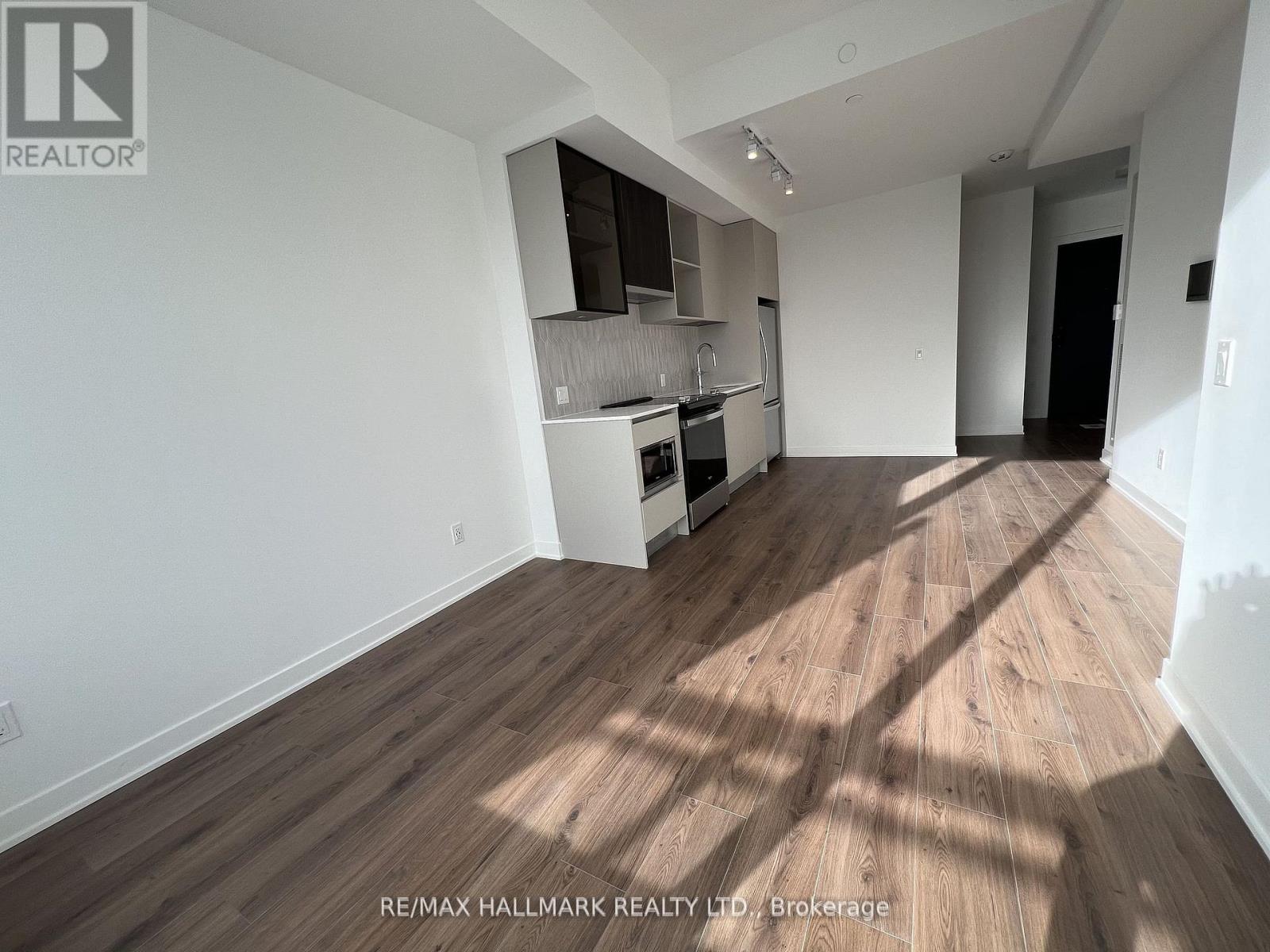 329 - 405 Dundas Street W, Oakville, Ontario  L6M 5P9 - Photo 5 - W12711488