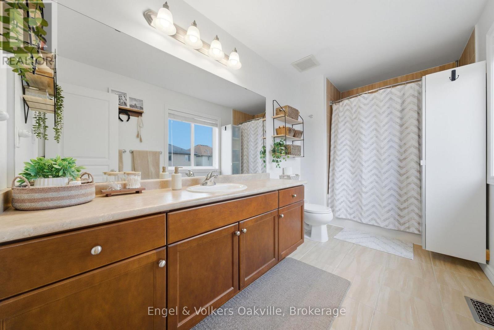 115 Pumpkin Pass, Hamilton, Ontario  L0R 1C0 - Photo 28 - X12898176