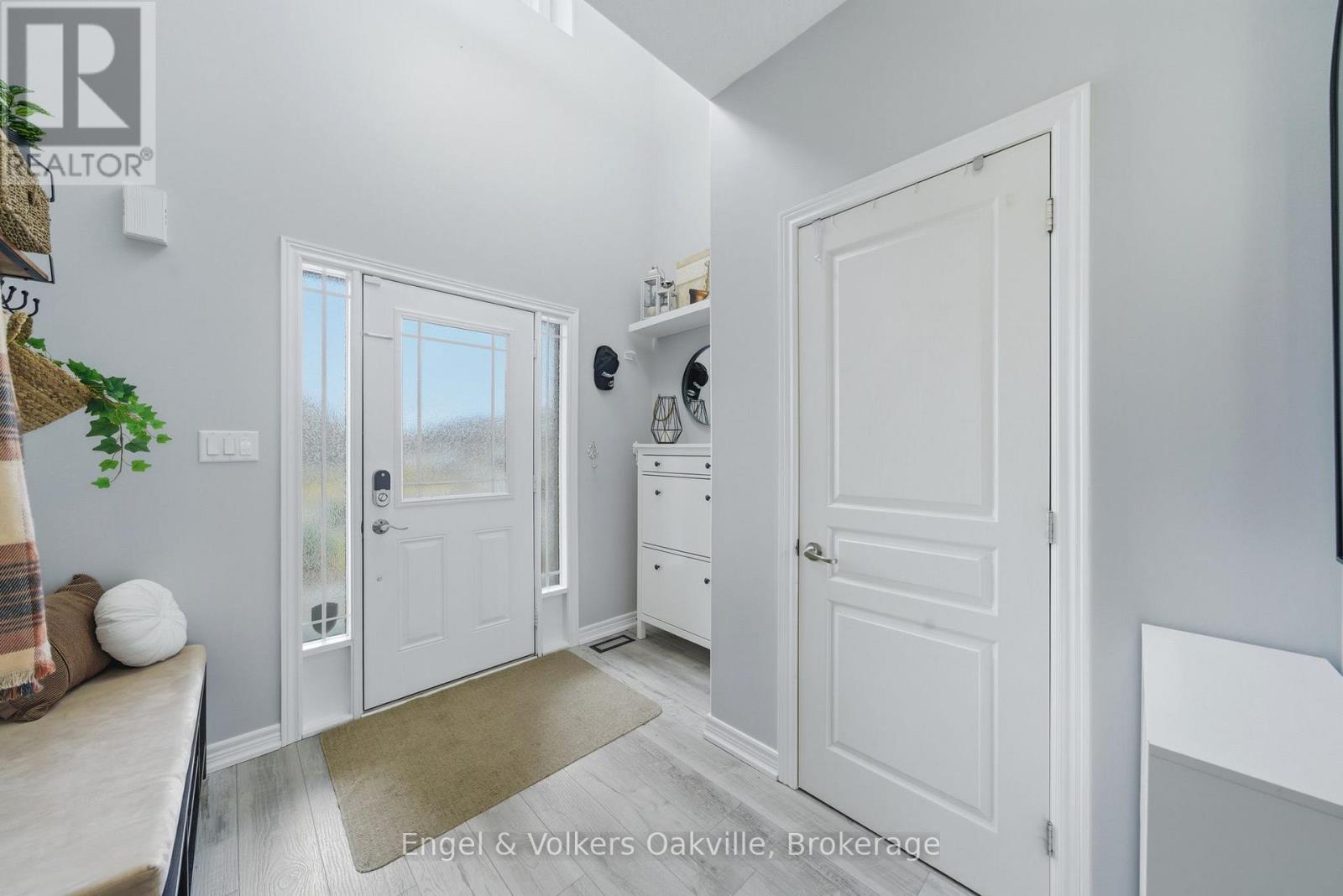 115 Pumpkin Pass, Hamilton, Ontario  L0R 1C0 - Photo 7 - X12898176