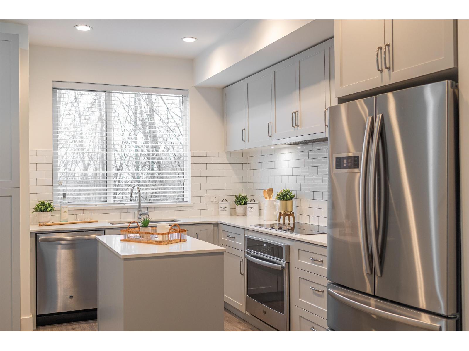 28 15775 Mountain View Drive, Surrey, British Columbia  V3Z 0W7 - Photo 4 - R3067462