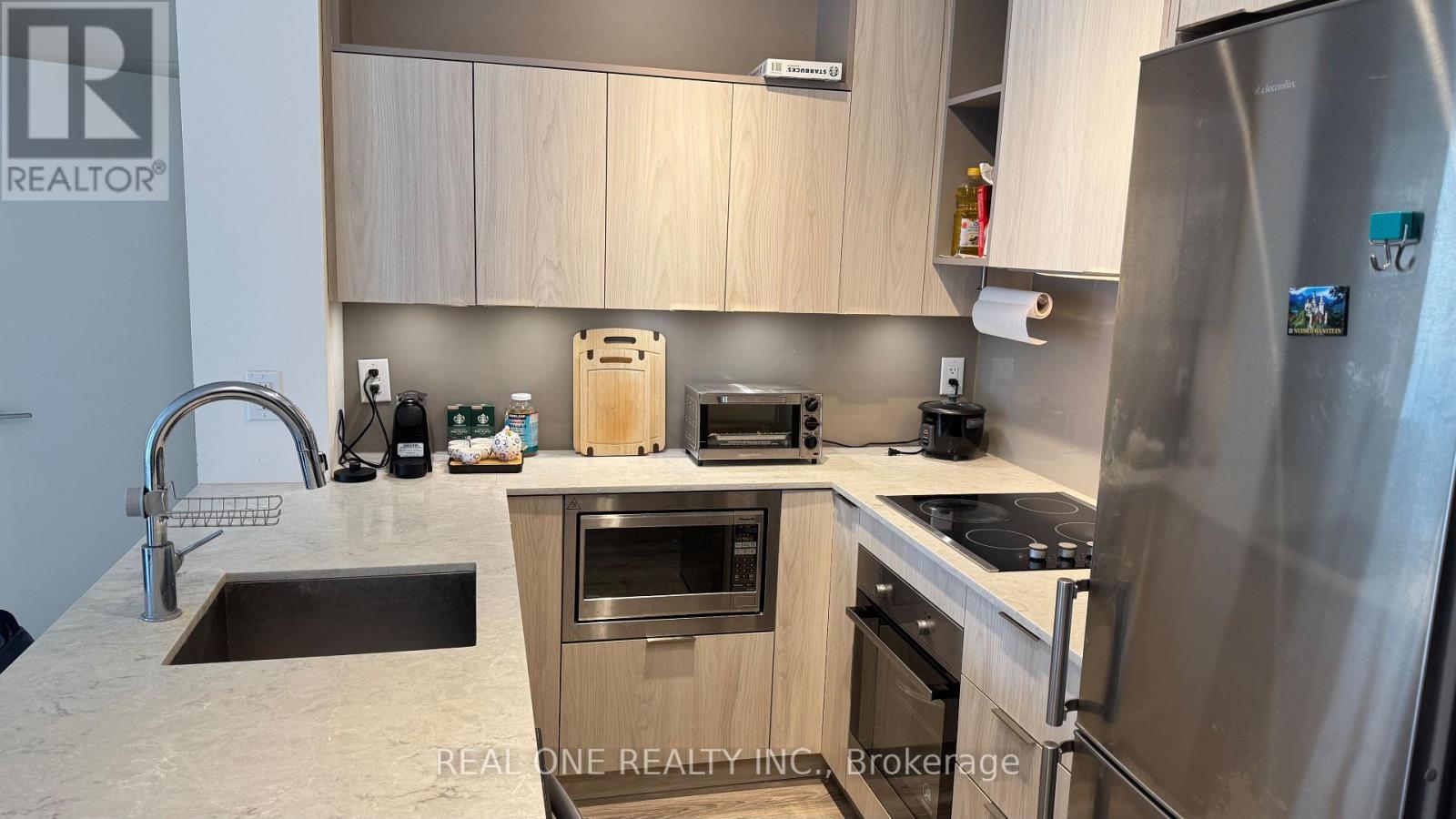 402 - 200 Sackville Street, Toronto, Ontario  M5A 0C4 - Photo 10 - C12898164