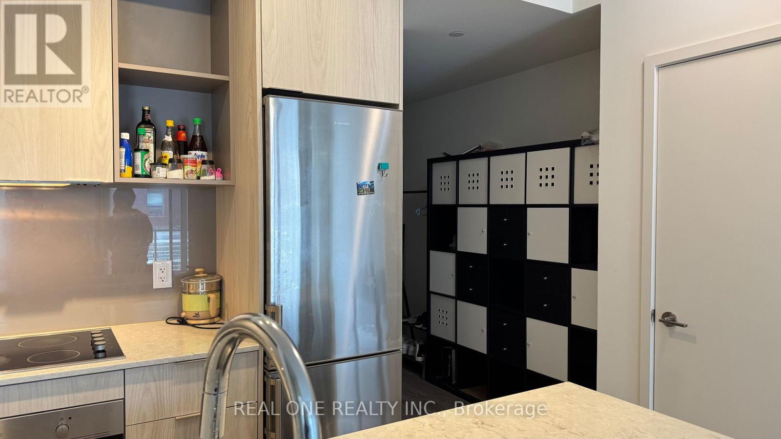 402 - 200 Sackville Street, Toronto, Ontario  M5A 0C4 - Photo 6 - C12898164