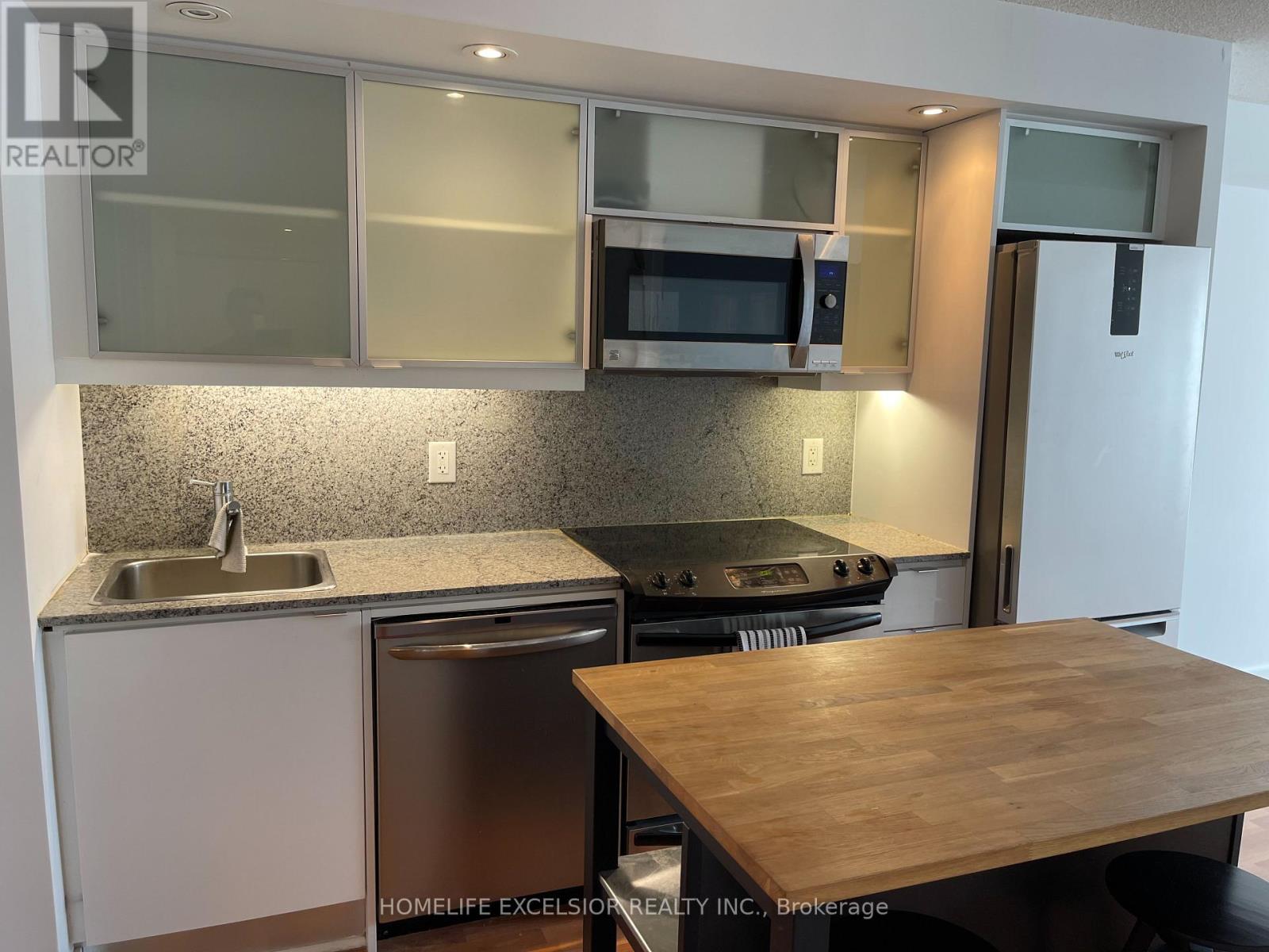 3109 - 25 Telegram Mews, Toronto, Ontario  M5V 3Z1 - Photo 10 - C12898166