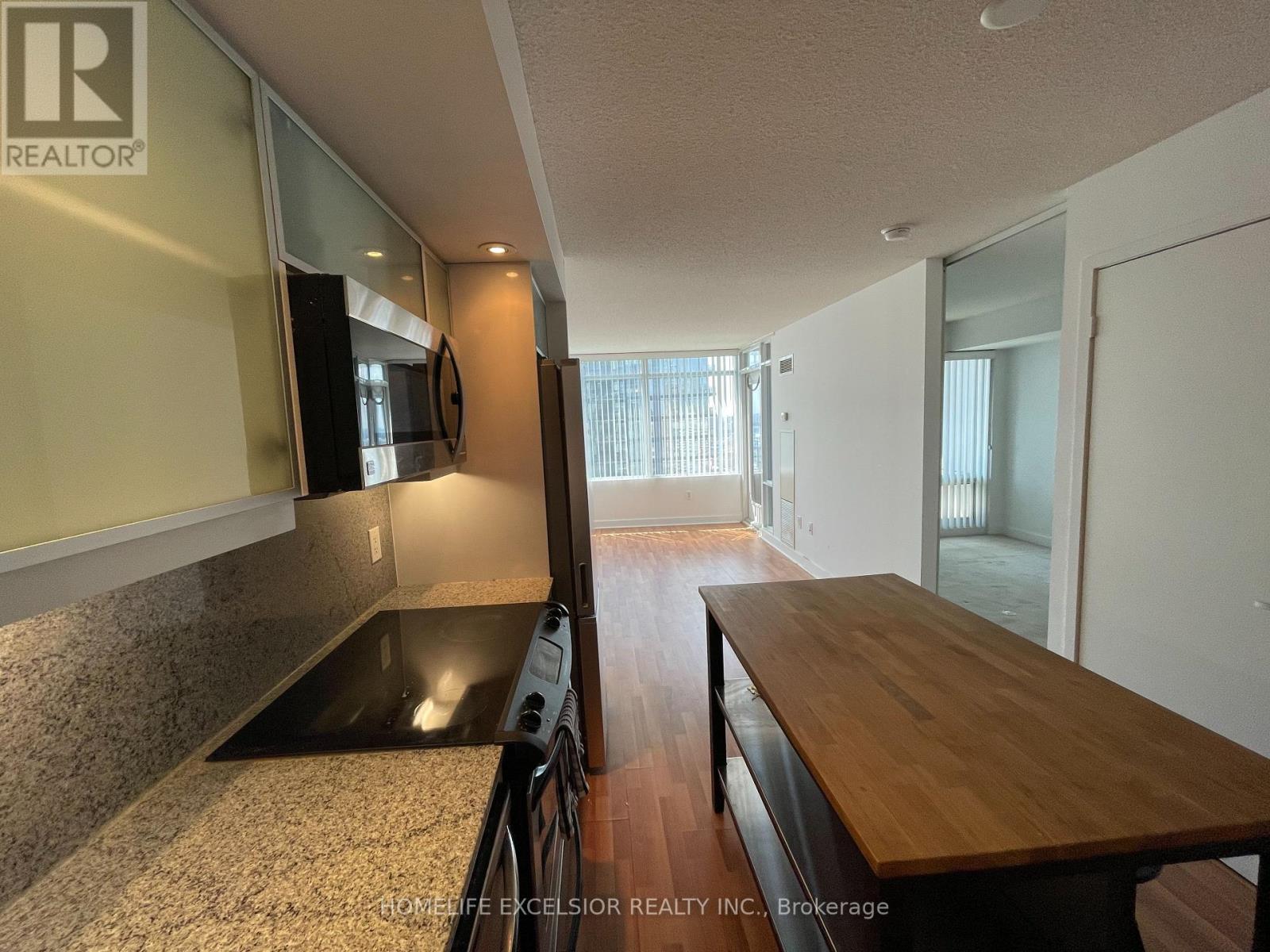 3109 - 25 Telegram Mews, Toronto, Ontario  M5V 3Z1 - Photo 8 - C12898166