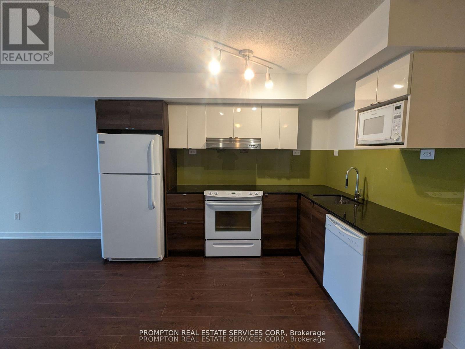 712 - 121 Mcmahon Drive, Toronto, Ontario  M2K 0C1 - Photo 5 - C12898170