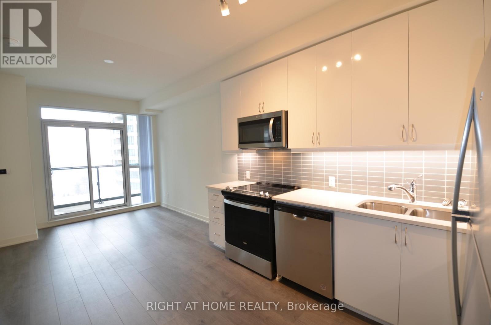 801 - 4955 Yonge Street, Toronto, Ontario  M2N 0L8 - Photo 2 - C12898174