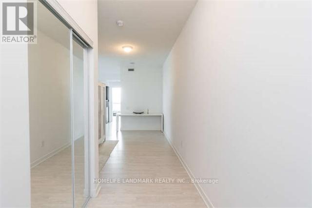 2511 - 33 Singer Court, Toronto, Ontario  M2K 0B4 - Photo 2 - C12898180