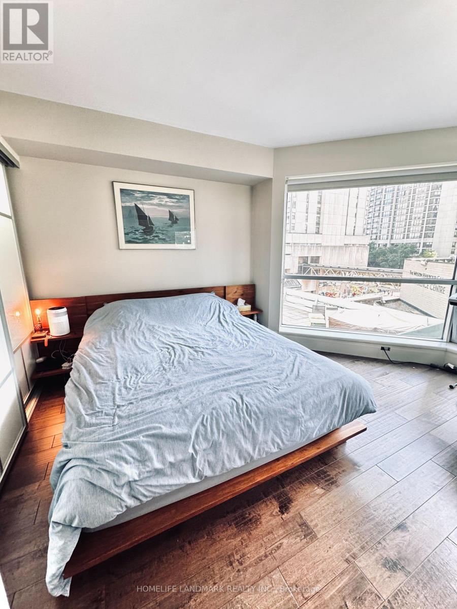 408 - 10 Queens Quay W, Toronto, Ontario  M5J 2R9 - Photo 9 - C12898182