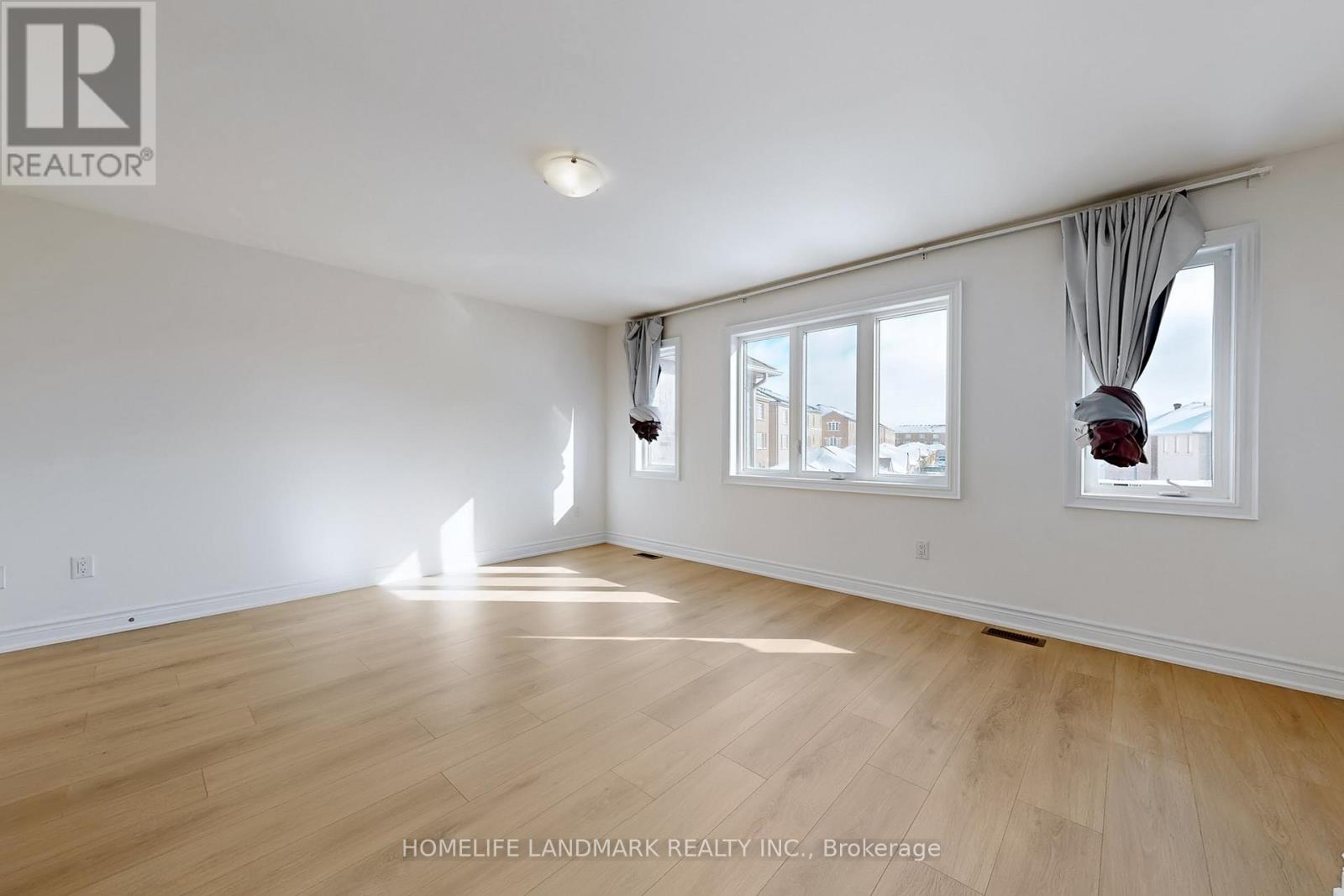 273 William Forster Road, Markham, Ontario  L6B 0T7 - Photo 22 - N12898184