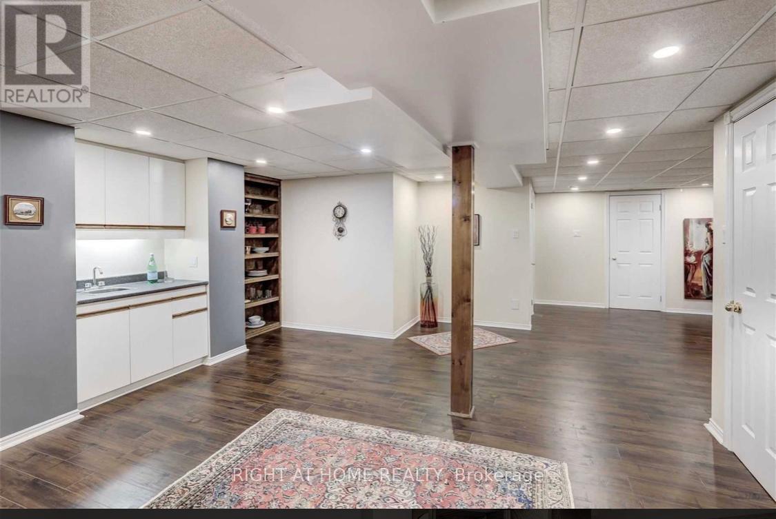 236 Mccaffrey Road, Newmarket, Ontario  L3X 1J3 - Photo 32 - N12898196