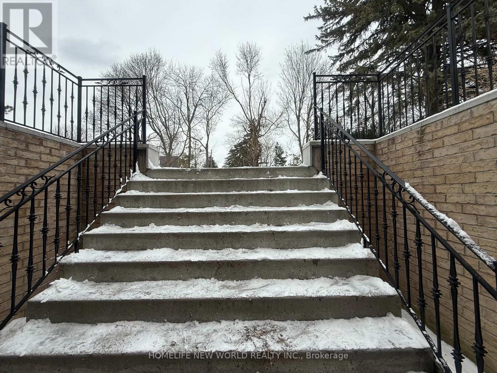 Bsmt - 19 Honeybourne Crescent, Markham, Ontario  L3P 1P4 - Photo 2 - N12898198