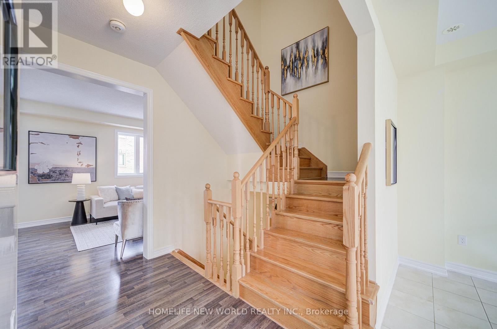 25 Spiv Grove Way, Markham, Ontario  L6E 0T6 - Photo 12 - N12898202